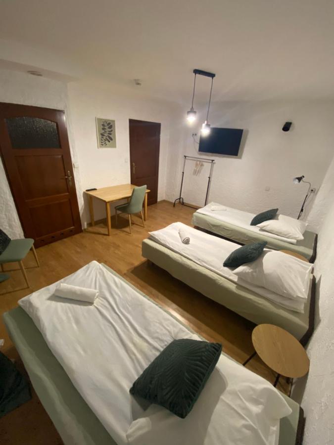 Zajazd Biesiada Tomaszów Lubelski Extérieur photo
